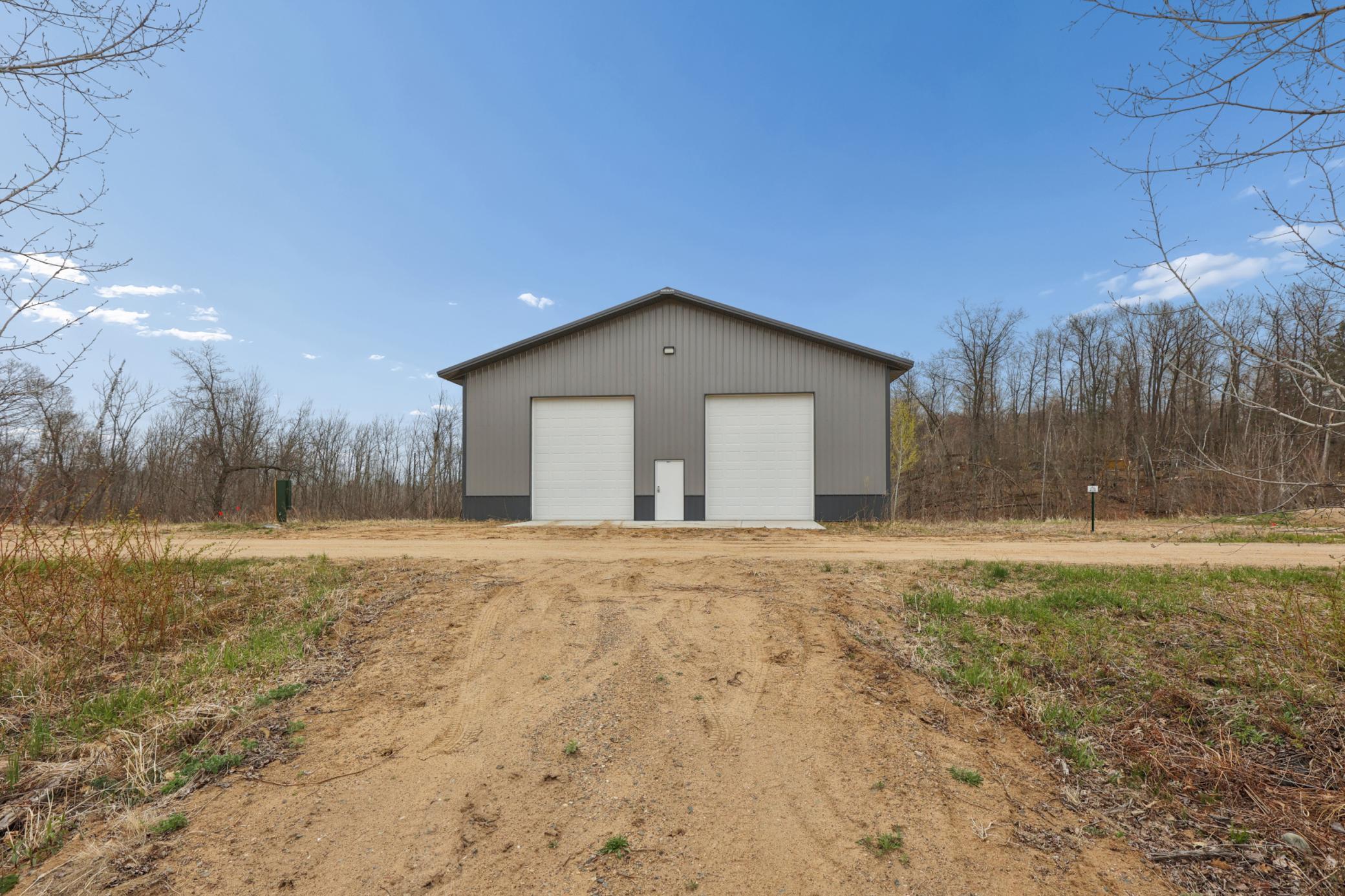 10904 County Road 77 Unit 5 SW