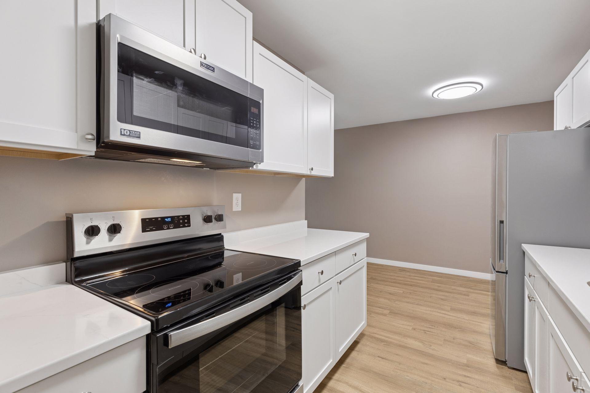 3431 Kent Street 704