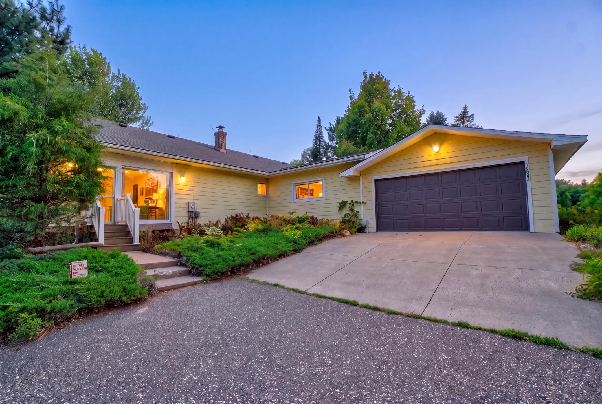 12860 Saint Croix Trail N