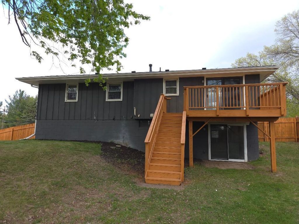 Photo of 6255 Zealand Avenue N, Brooklyn Park, MN 55428 (MLS # 7068527)