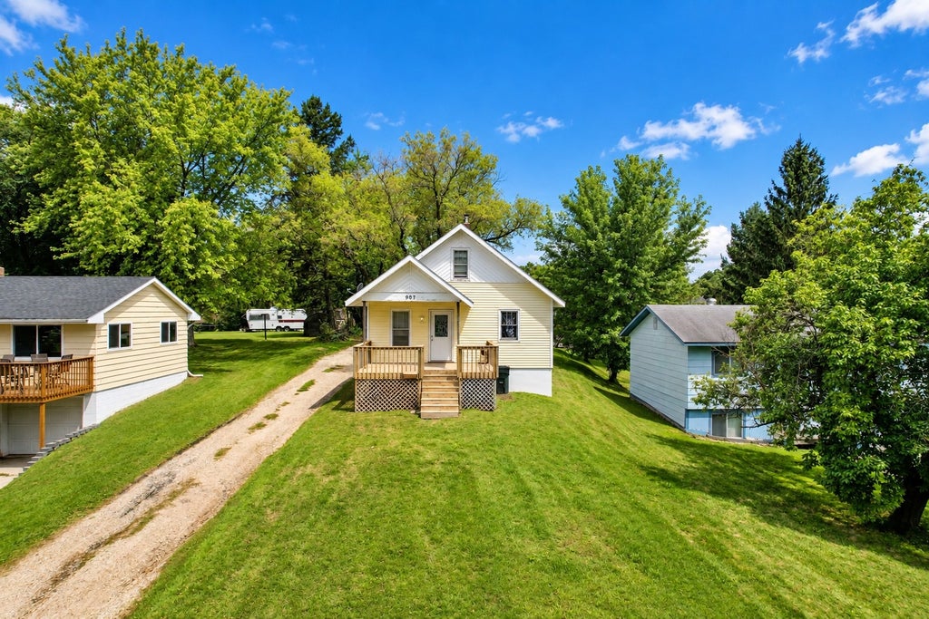 Photo of 907 N Baird Avenue, Fergus Falls, MN 56537 (MLS # 7145496)