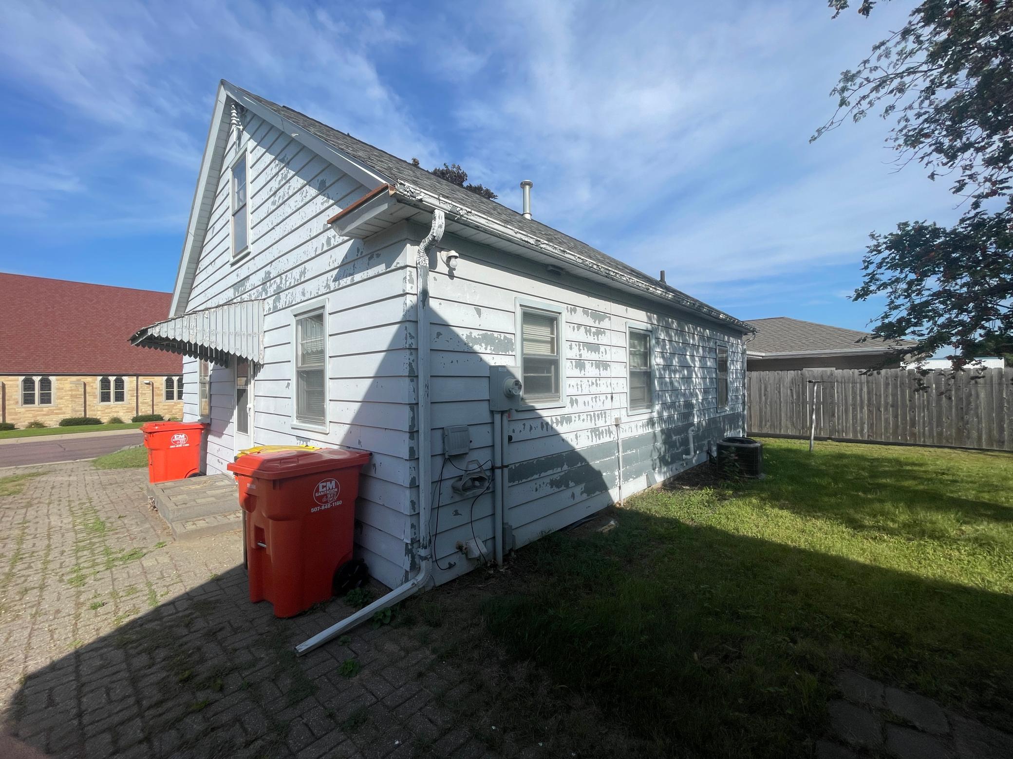 307 S Grant Street - Photo 4