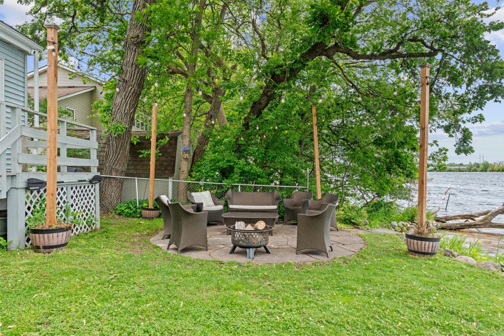 Photo of 428 Glenbrook Avenue N, Oakdale, MN 55128 (MLS # 7087489)