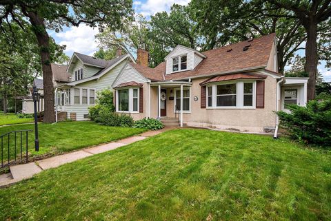 1442 Como Avenue Saint Paul MN 55108