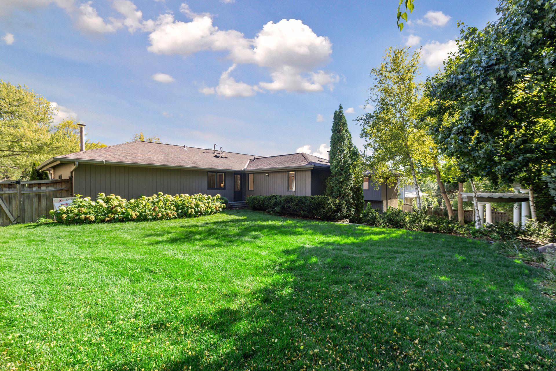 5708 Camelback Drive