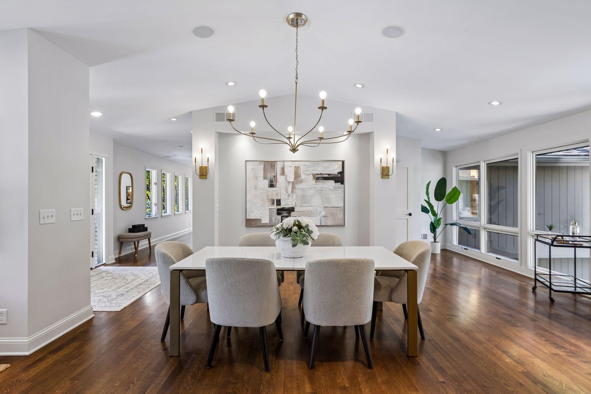5708 Camelback Drive