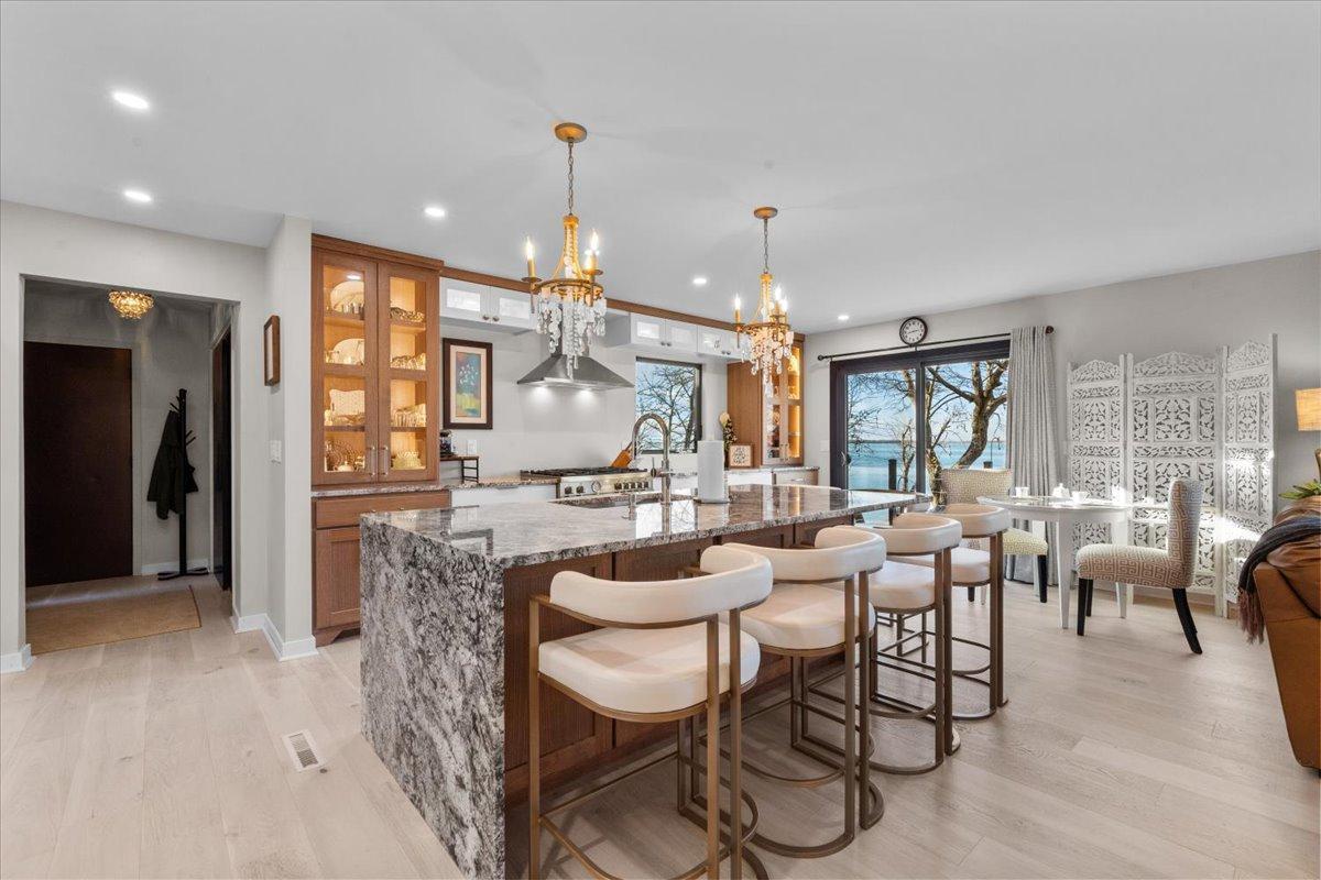 29777 Highland Loop
