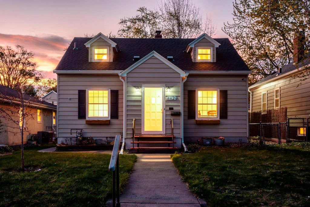Photo of 4429 32nd Avenue S, Minneapolis, MN 55406 (MLS # 7035441)