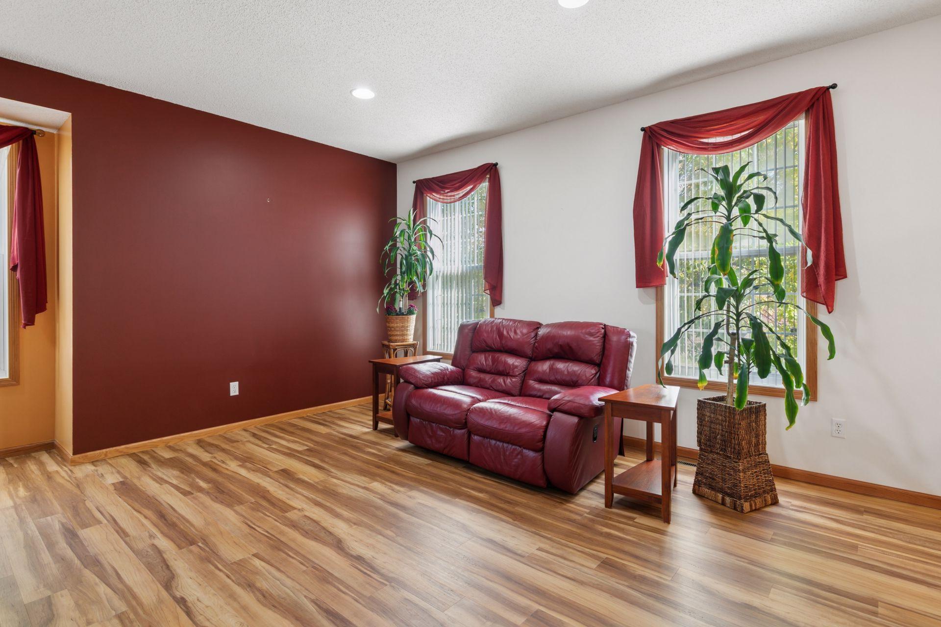 6760 158th Street W