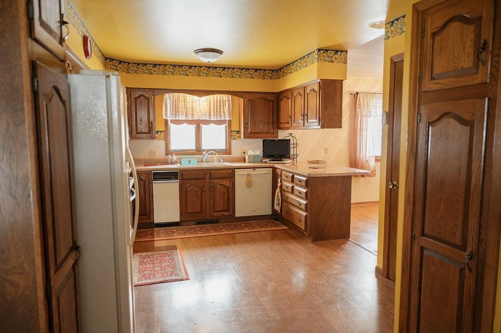 Photo of 525 N Hood Street, Blue Earth, MN 56013 (MLS # 7017447)