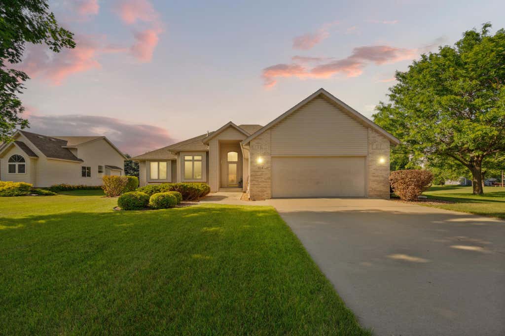 Photo of 204 Allen Lane, Faribault, MN 55021 (MLS # 7093318)