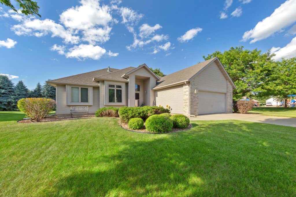 Photo of 204 Allen Lane, Faribault, MN 55021 (MLS # 7093318)
