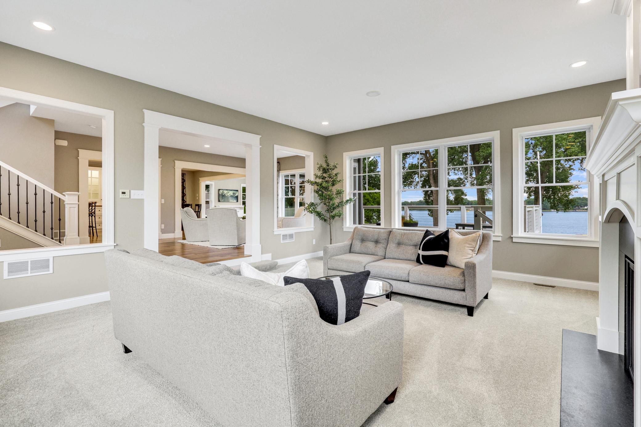 9934 199th Street W