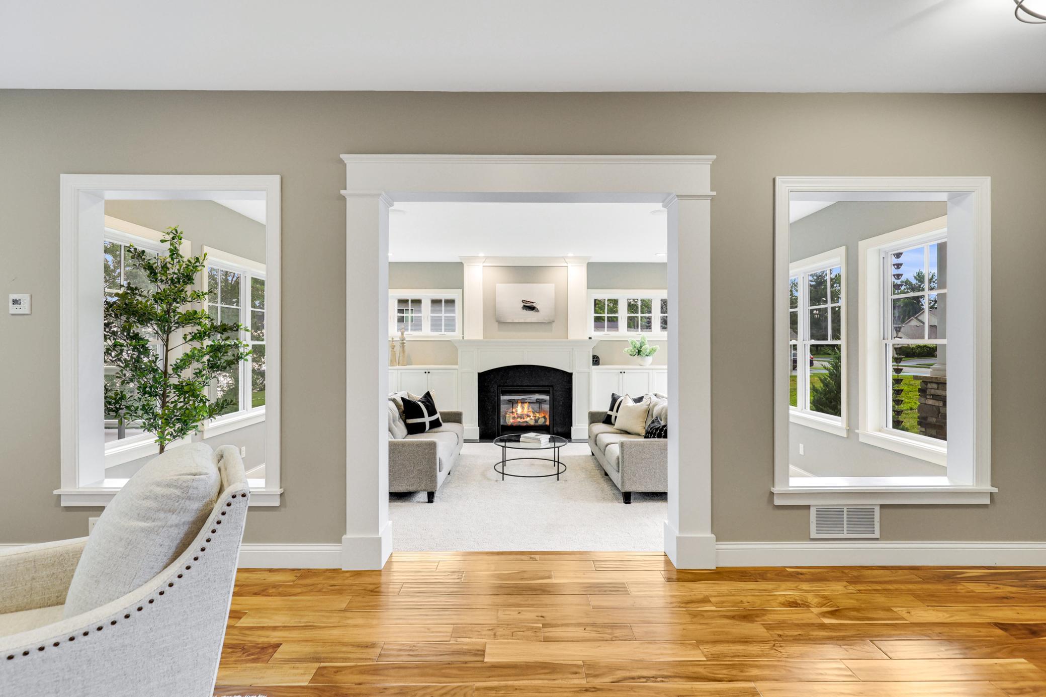9934 199th Street W