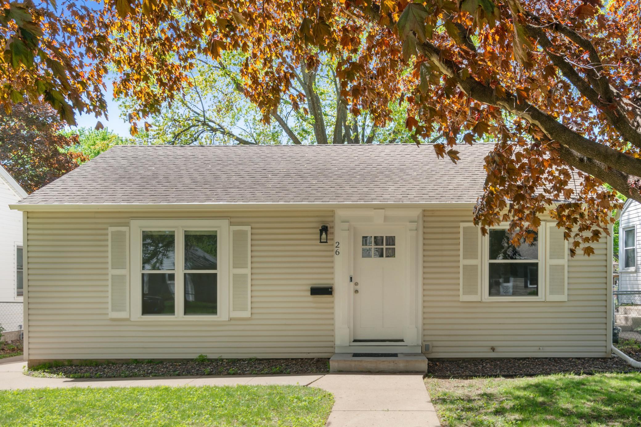 26 Van Buren Avenue S