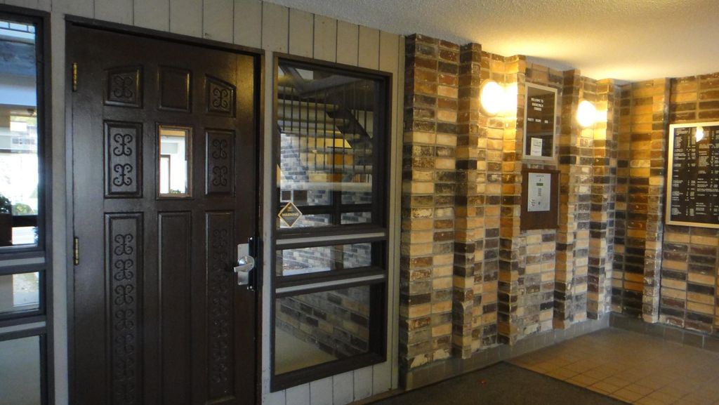 Photo of 450 Ford Road #125, Saint Louis Park, MN 55426 (MLS # 7019166)