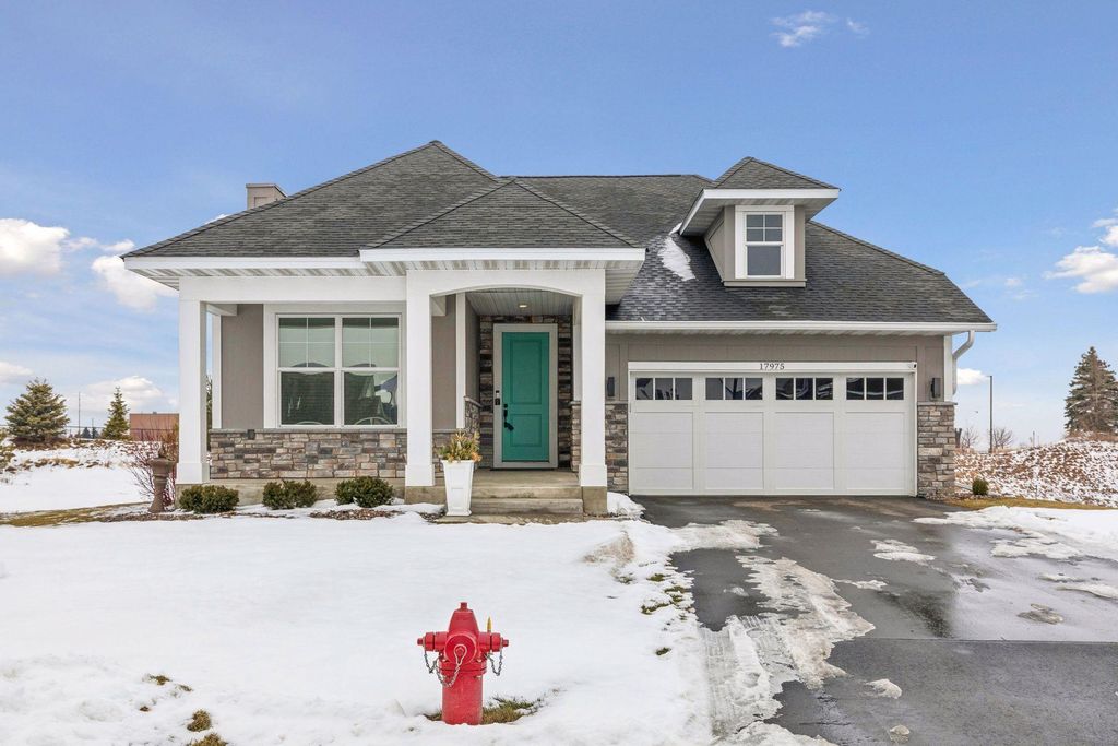 Photo of 17975 Greenwich Way, Lakeville, MN 55044 (MLS # 7005025)