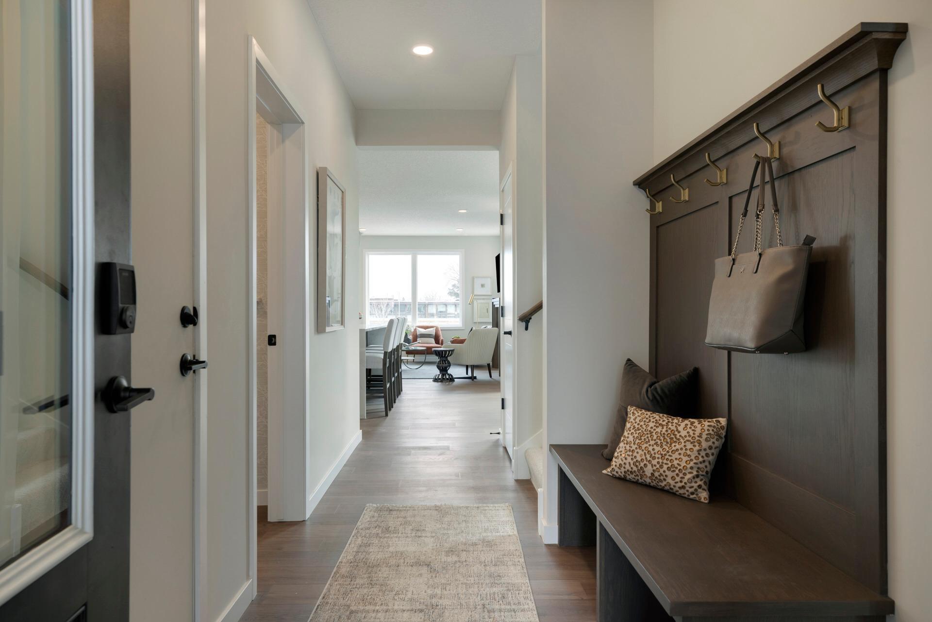 3476 Knightsbridge Trail N