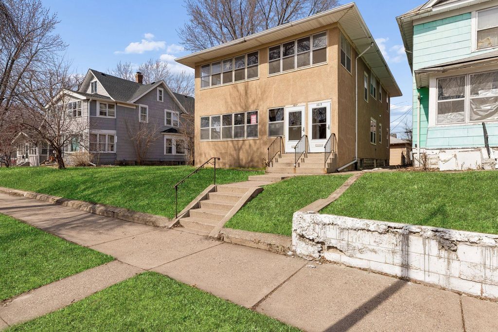 Photo of 1617 Blair Avenue, Saint Paul, MN 55104 (MLS # 7046239)