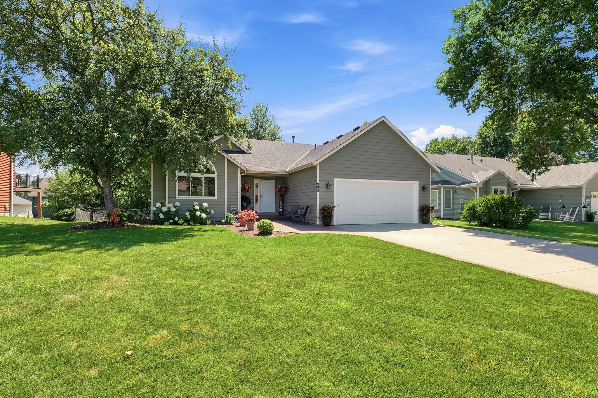 990 Ticonderoga Trail