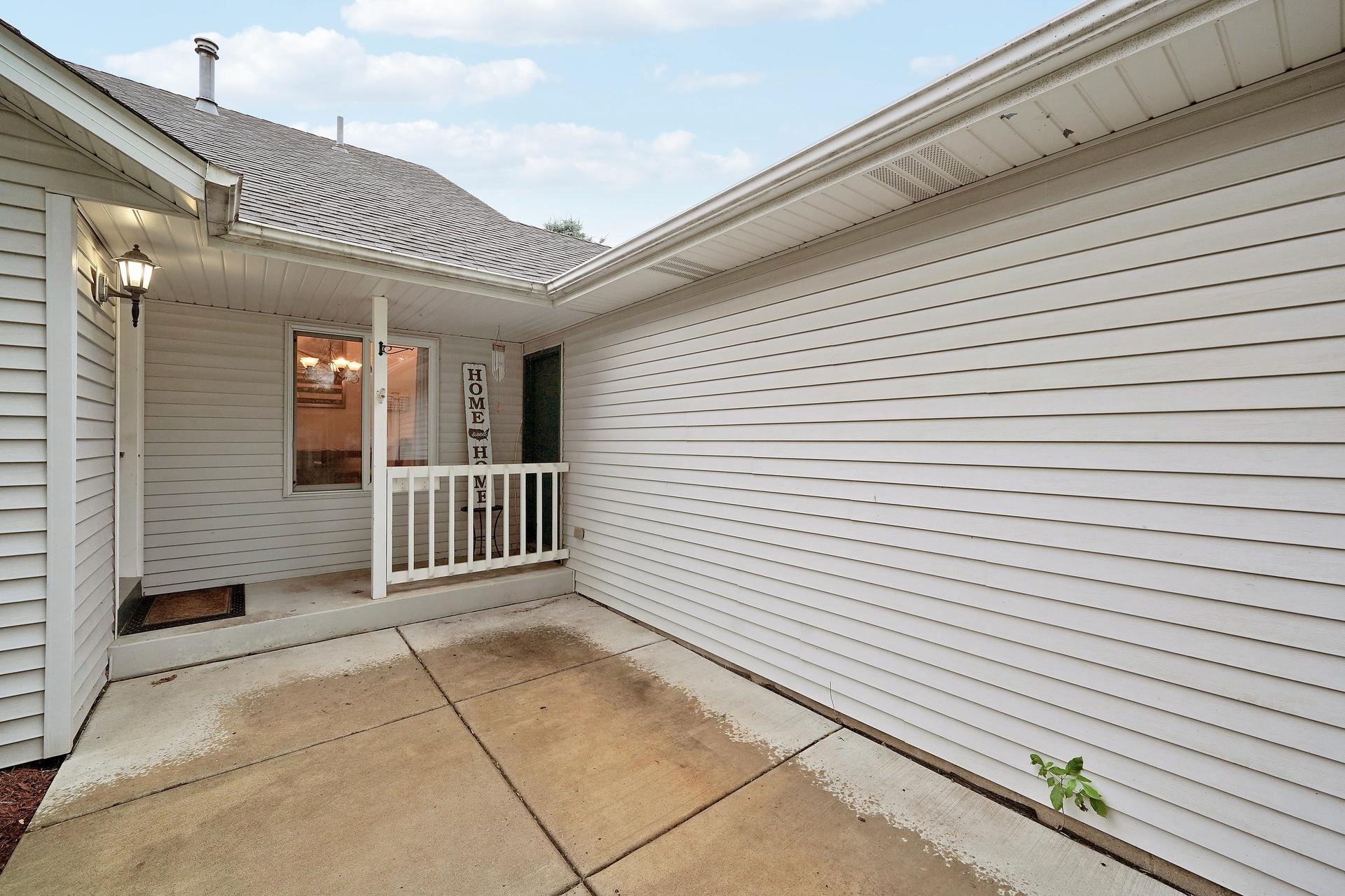 18075 Echo Terrace