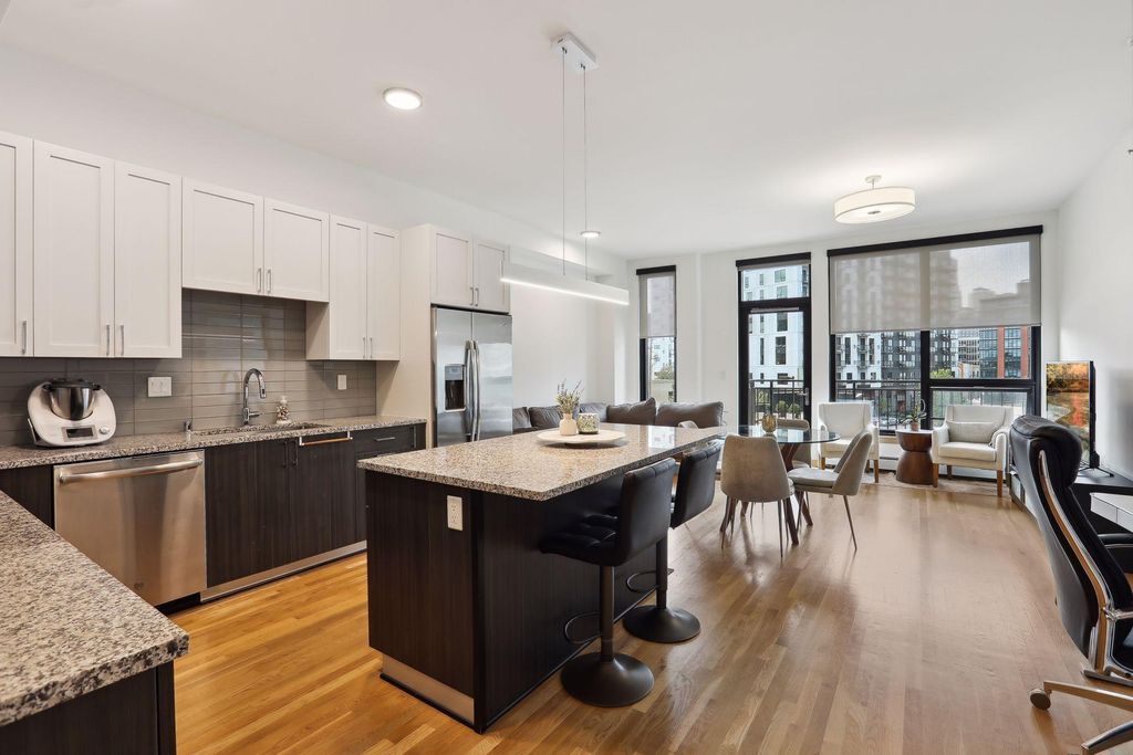 Photo of 1240 S 2nd Street #308, Minneapolis, MN 55415 (MLS # 7047212)