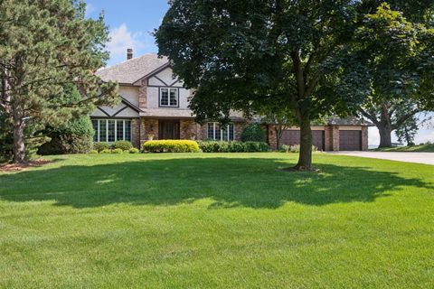 2511 W 112th Street Bloomington MN 55431