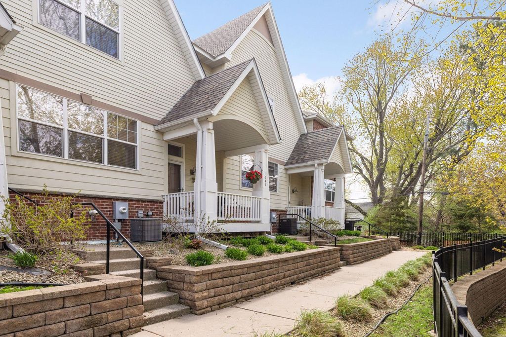 Photo of 1649 Arona Street #6, Falcon Heights, MN 55108 (MLS # 7063905)