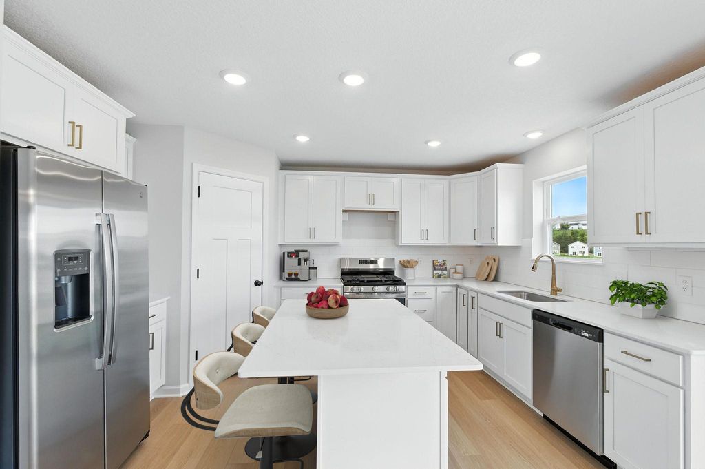 Photo of 1692 Langston Avenue NE, Saint Michael, MN 55376 (MLS # 6826899)