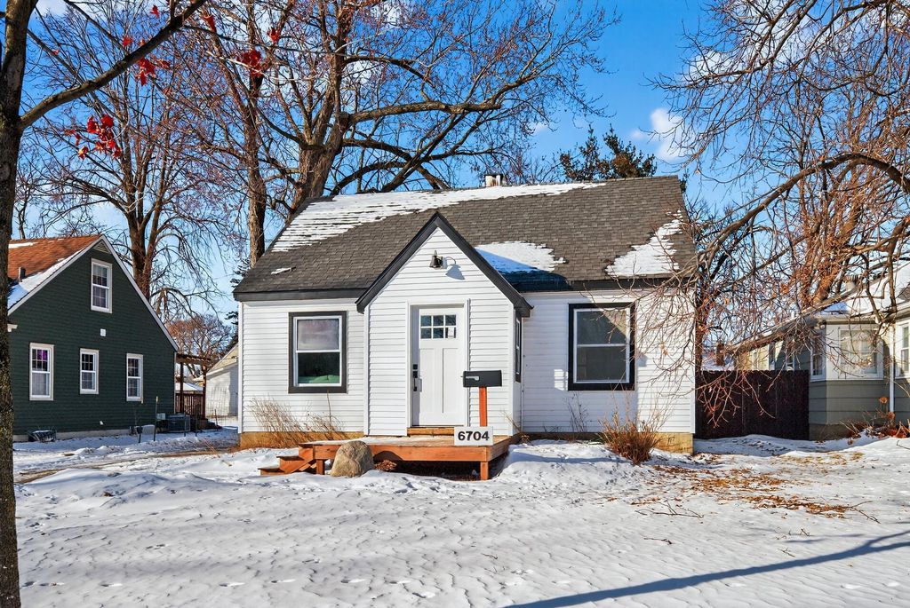 Photo of 6704 Stevens Avenue, Richfield, MN 55423 (MLS # 7015875)