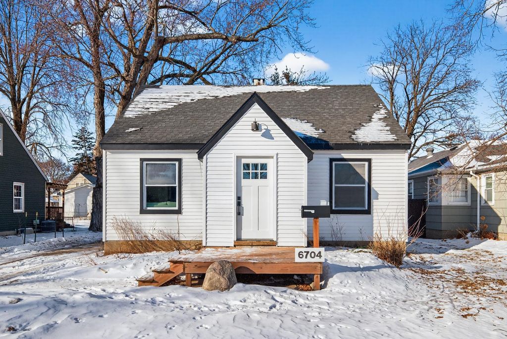 Photo of 6704 Stevens Avenue, Richfield, MN 55423 (MLS # 7015875)