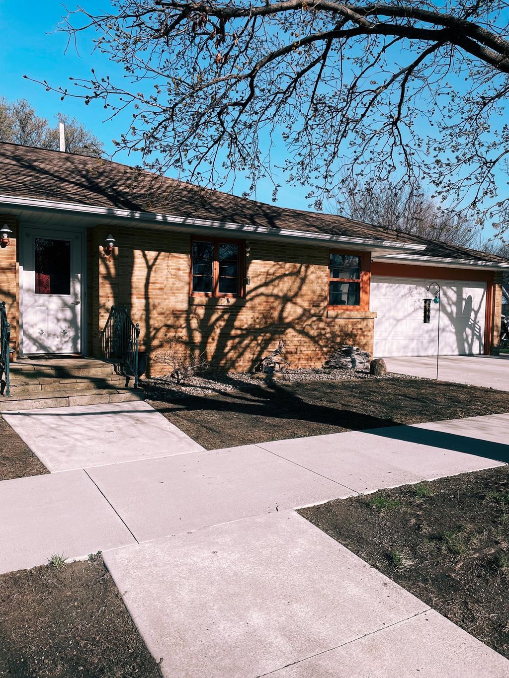 Photo of 414 Park Street, Jackson, MN 56143 (MLS # 7061963)