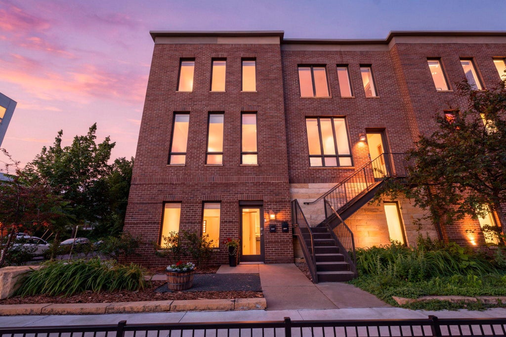 Photo of 2701 1st Avenue S, Minneapolis, MN 55408 (MLS # 7095569)