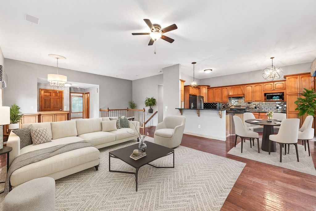 Photo of 1420 Summit Shores Drive, Burnsville, MN 55306 (MLS # 7003012)