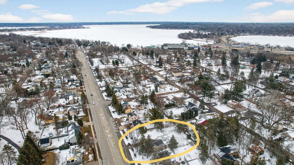 Photo of 1848 Highway 96 E, White Bear Lake, MN 55110 (MLS # 7026147)