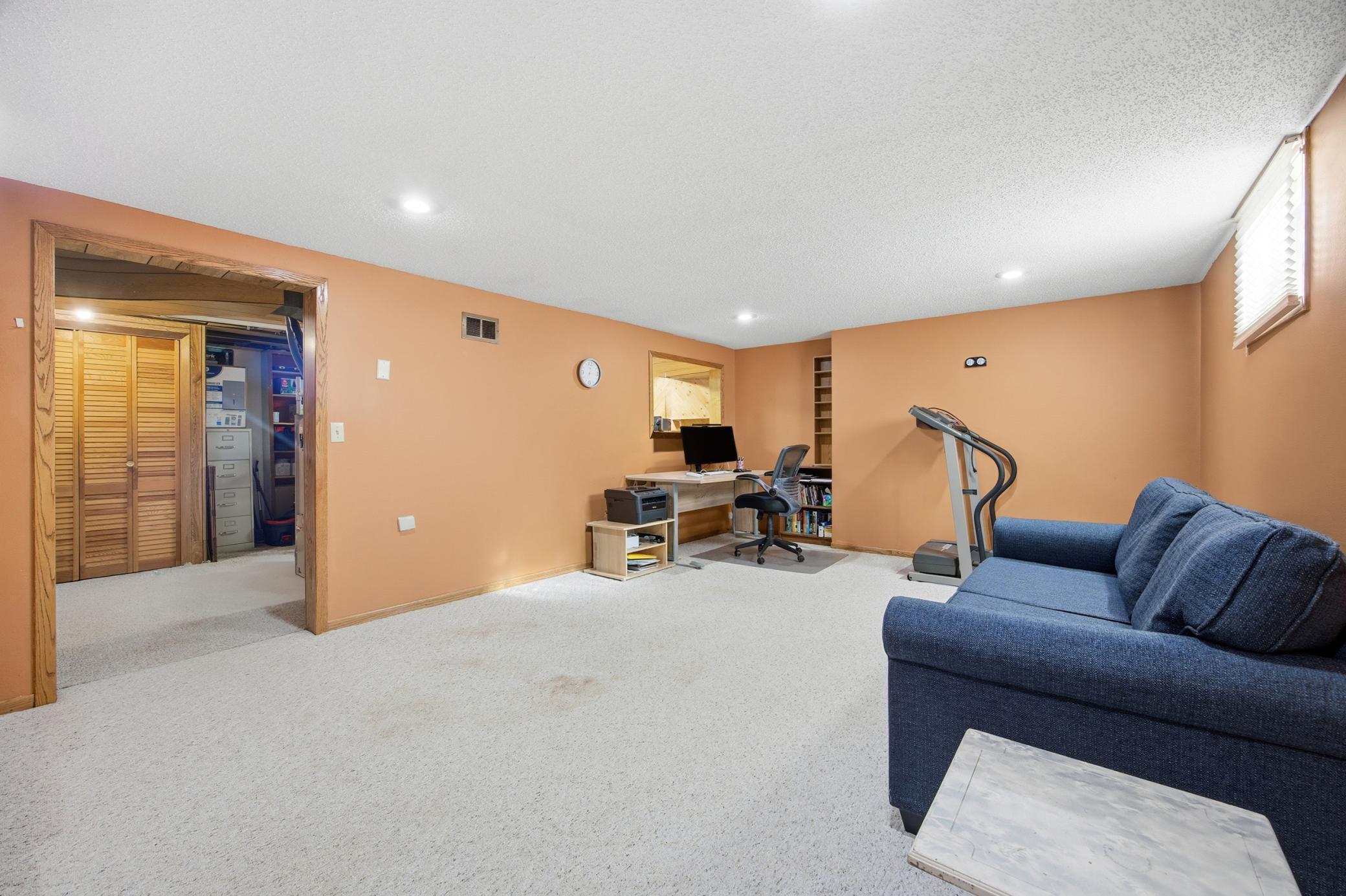 Moorhead, Minnesota 56560, United States, 2 Bedrooms Bedrooms, ,2 BathroomsBathrooms,Residential,Active,257233