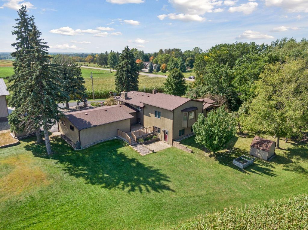 Photo of 104 Dempsey Avenue SW, Buffalo, MN 55313 (MLS # 7067403)