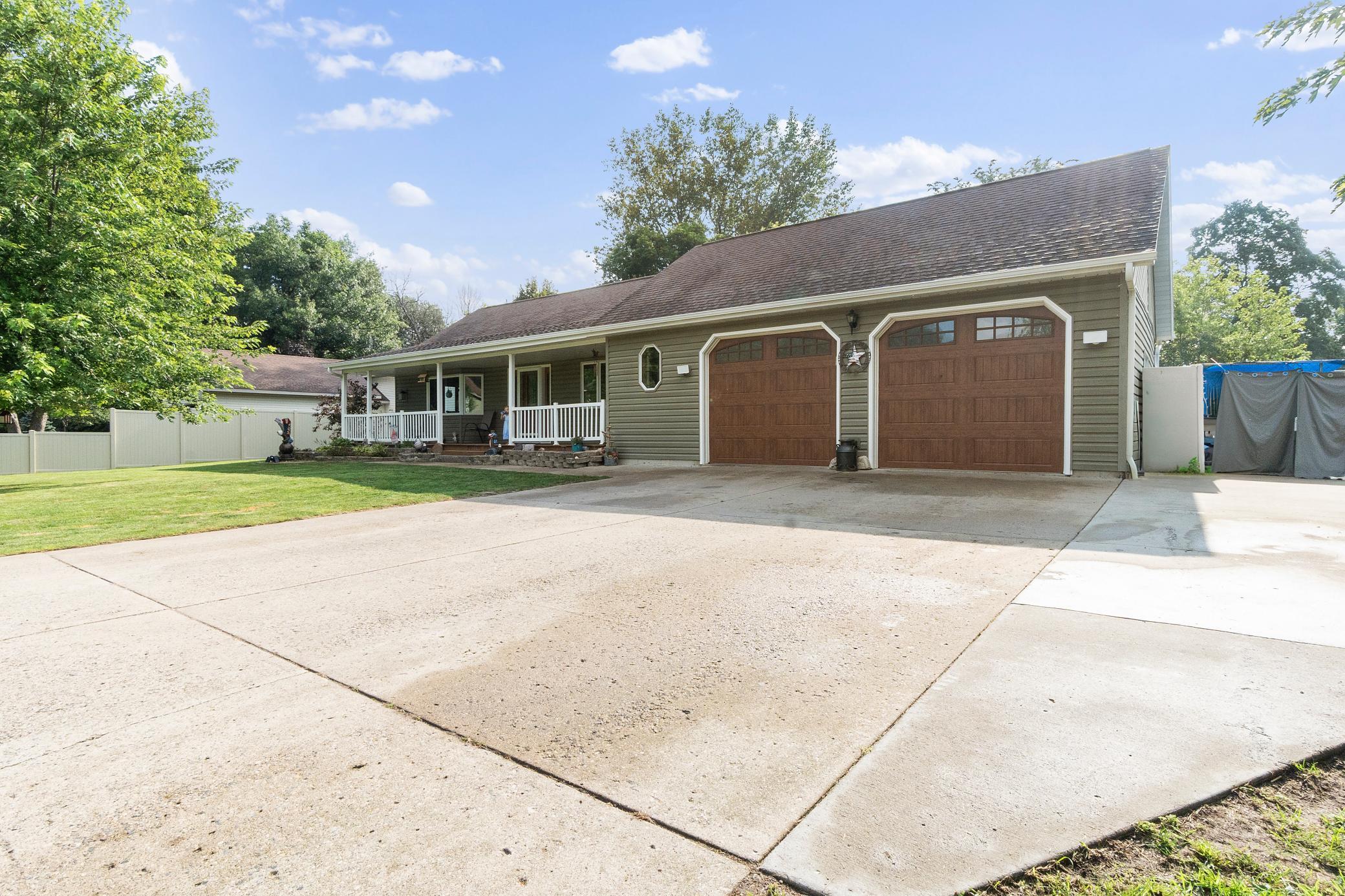 901 Geneva Drive