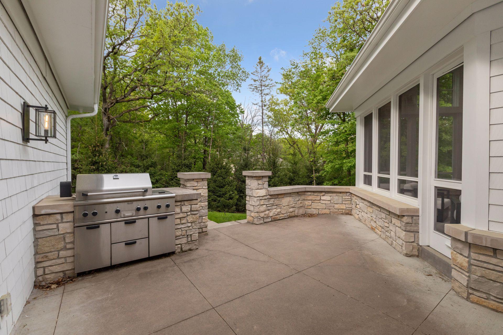 Wayzata, Minnesota, 55391, United States, 5 Bedrooms Bedrooms, ,7 BathroomsBathrooms,Residential,Active,2038172