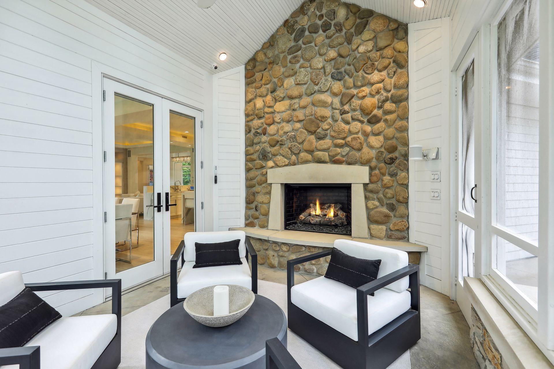 Wayzata, Minnesota, 55391, United States, 5 Bedrooms Bedrooms, ,7 BathroomsBathrooms,Residential,Active,2038172