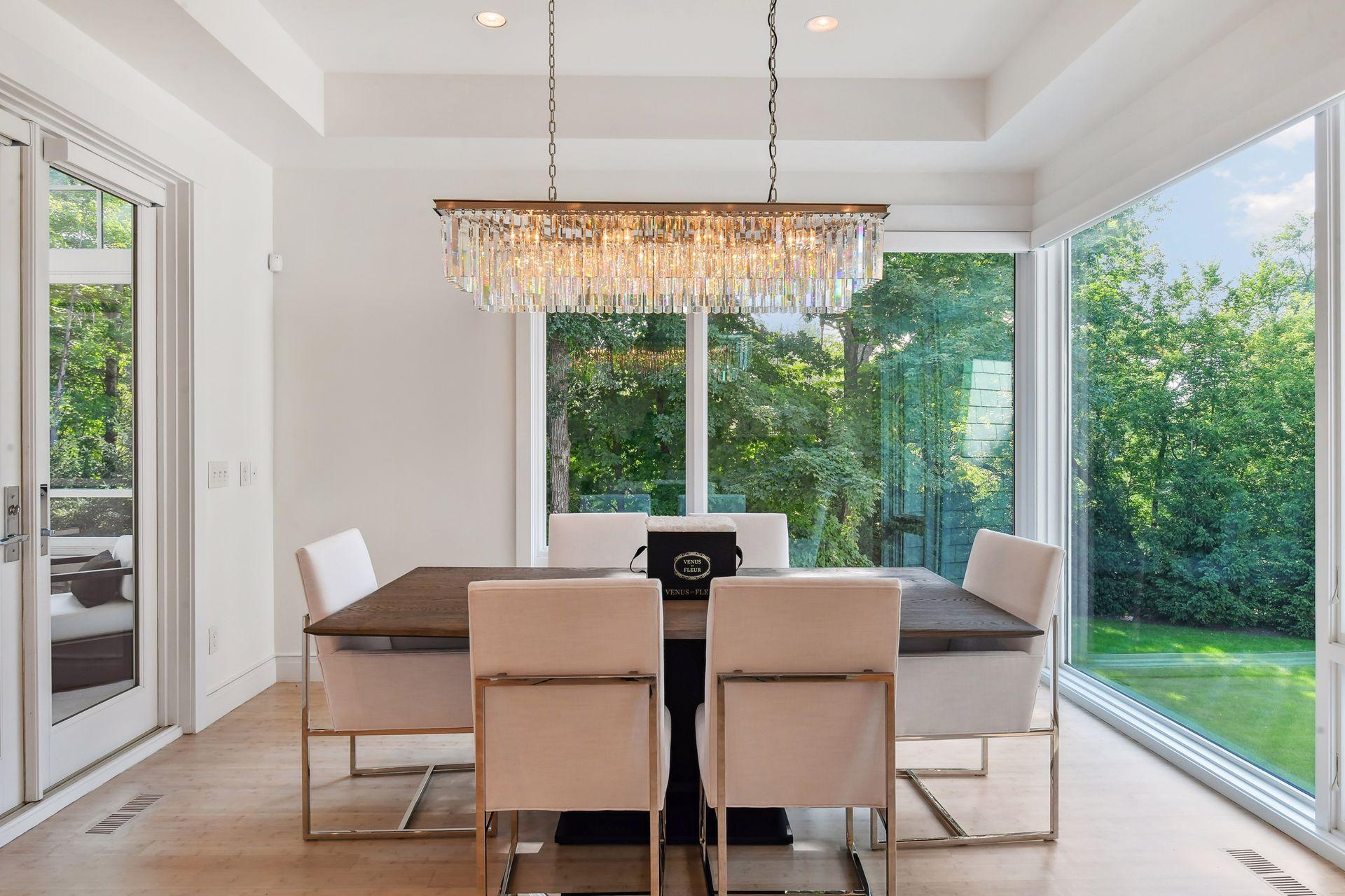 Wayzata, Minnesota, 55391, United States, 5 Bedrooms Bedrooms, ,7 BathroomsBathrooms,Residential,Active,2038172