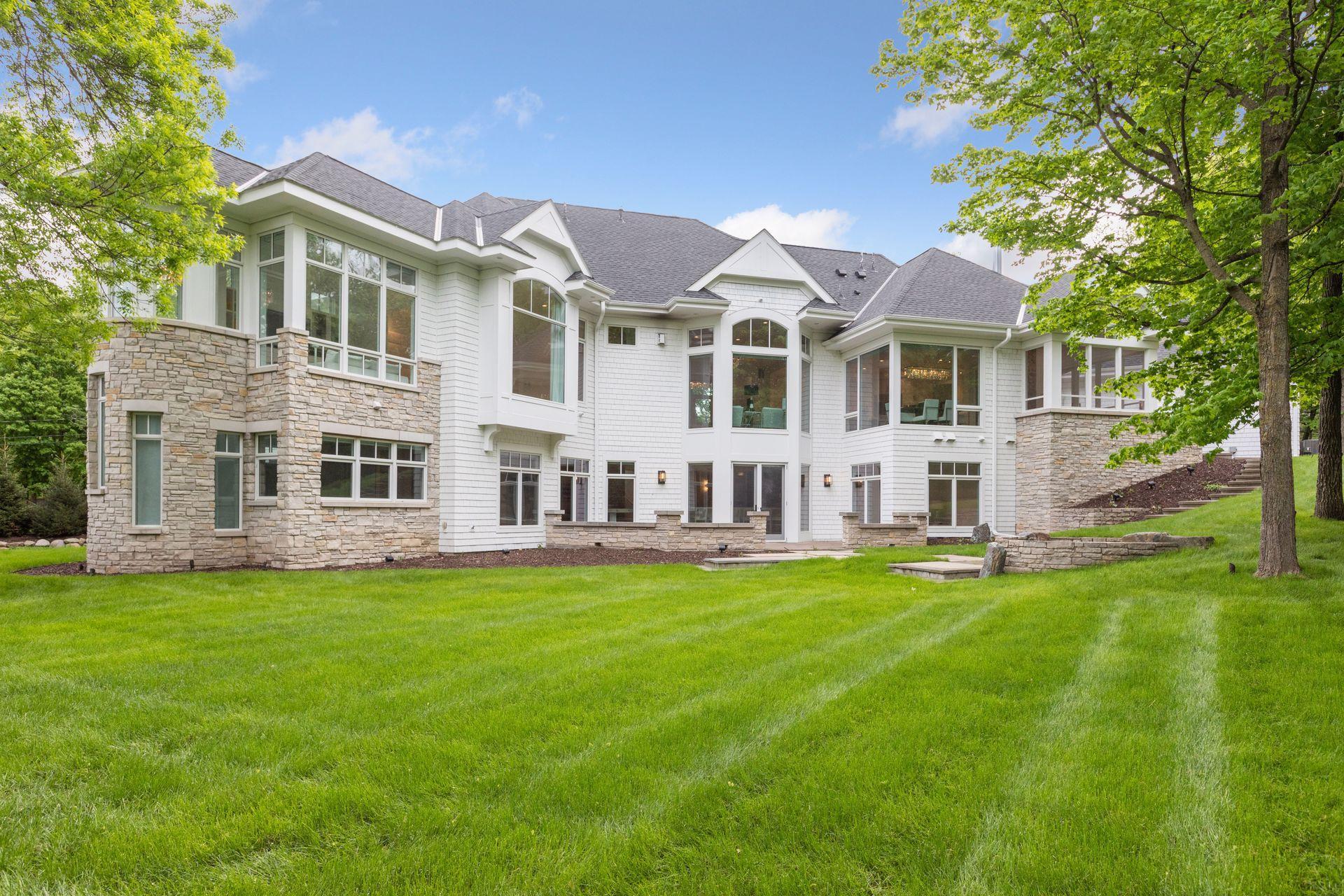 Wayzata, Minnesota, 55391, United States, 5 Bedrooms Bedrooms, ,7 BathroomsBathrooms,Residential,Active,2038172