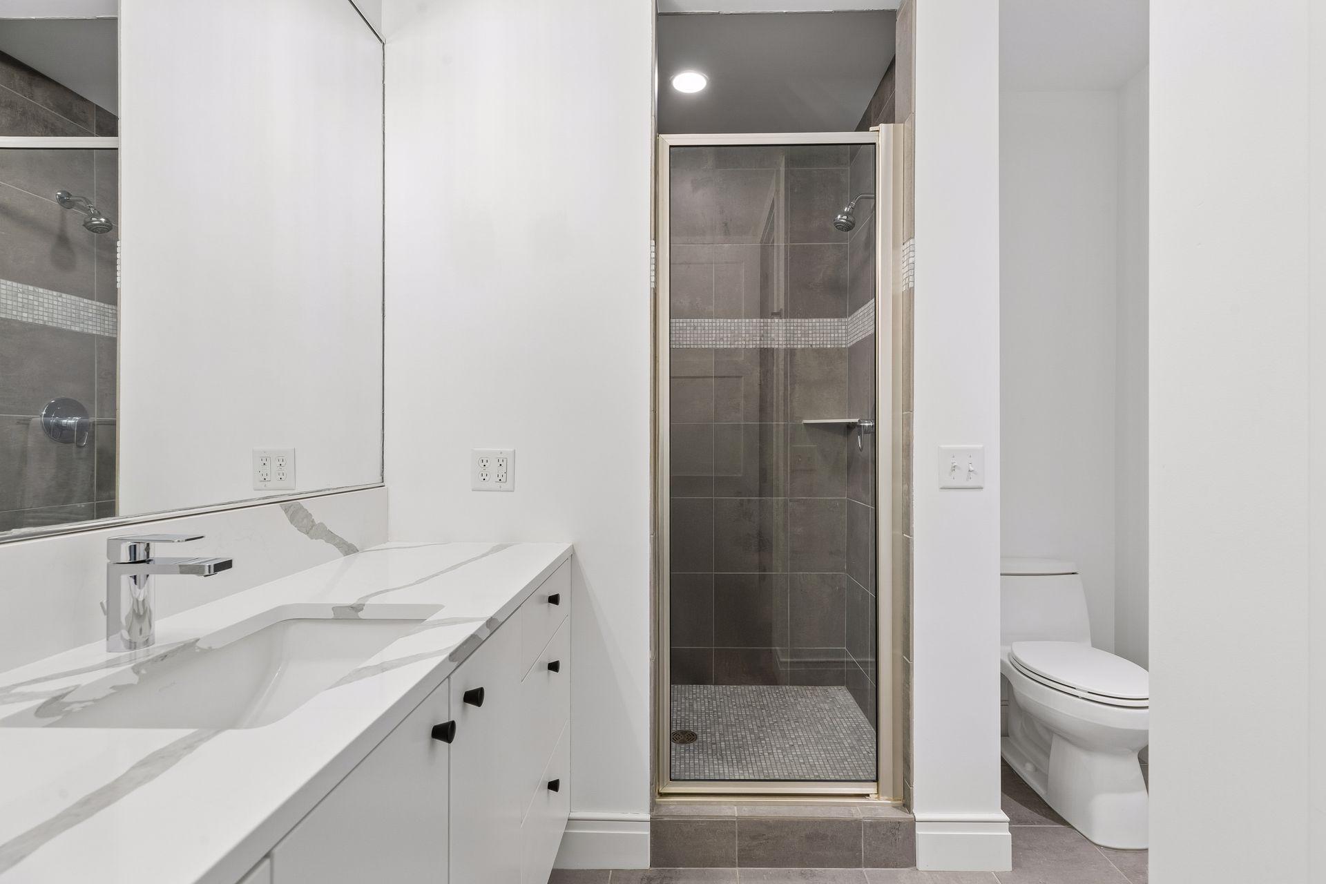 Wayzata, Minnesota, 55391, United States, 5 Bedrooms Bedrooms, ,7 BathroomsBathrooms,Residential,Active,2038172