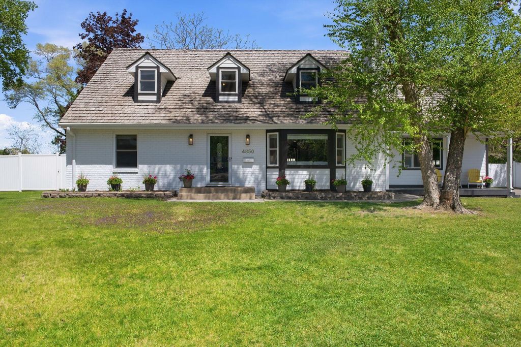 Photo of 4850 W 64th Street, Edina, MN 55435 (MLS # 7075827)