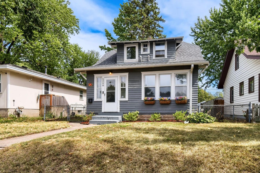 Photo of 5208 Camden Avenue N, Minneapolis, MN 55430 (MLS # 7135449)
