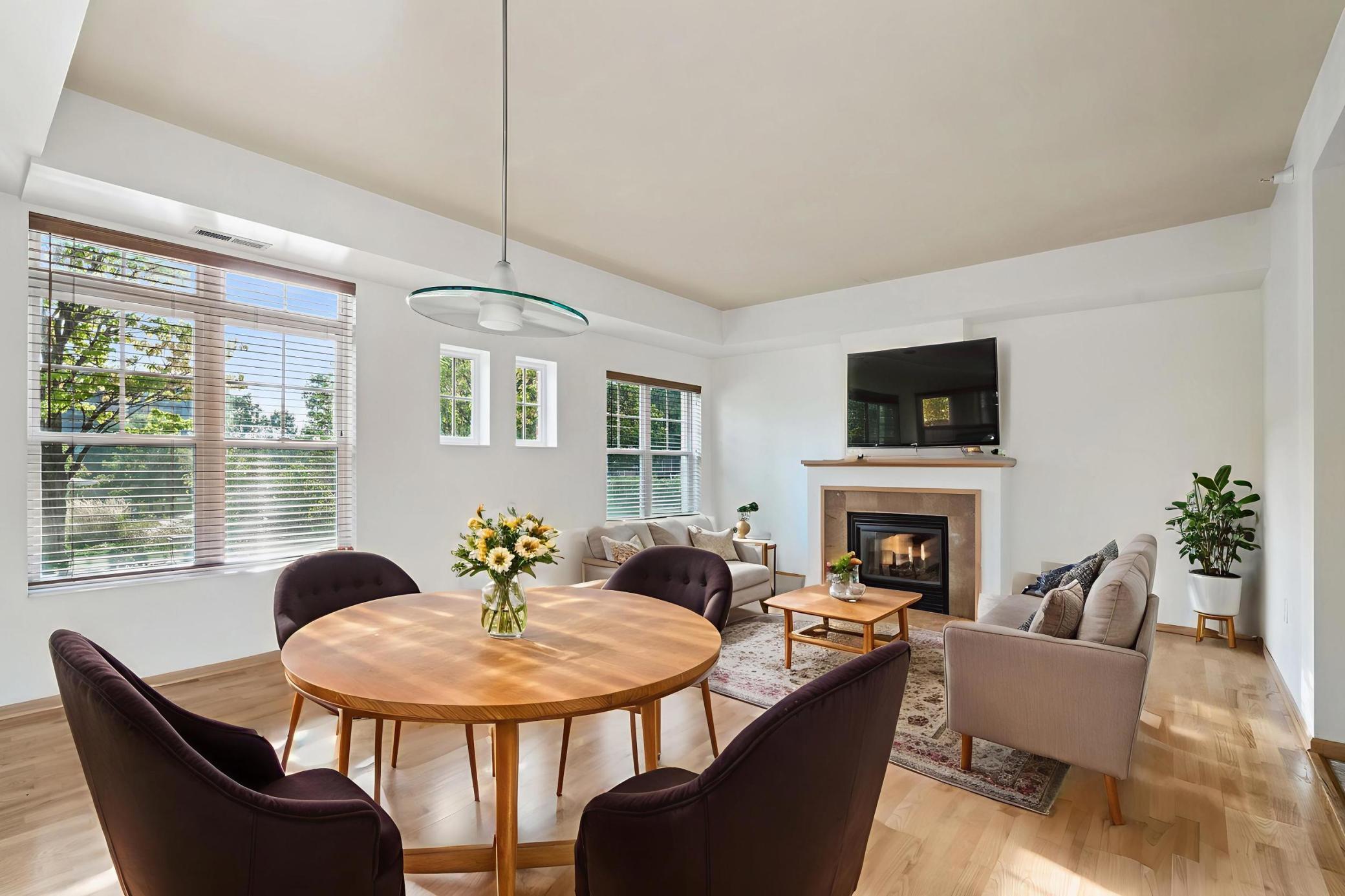 2550 38th Avenue NE 112