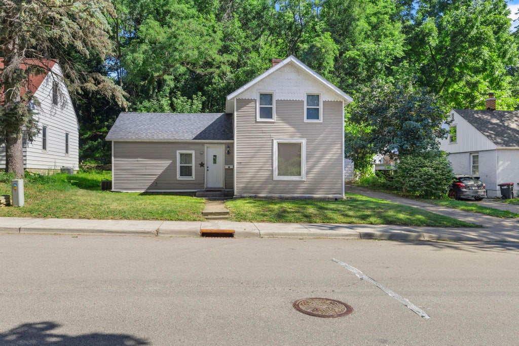 Photo of 1030 Putnam Avenue, Red Wing, MN 55066 (MLS # 7110715)
