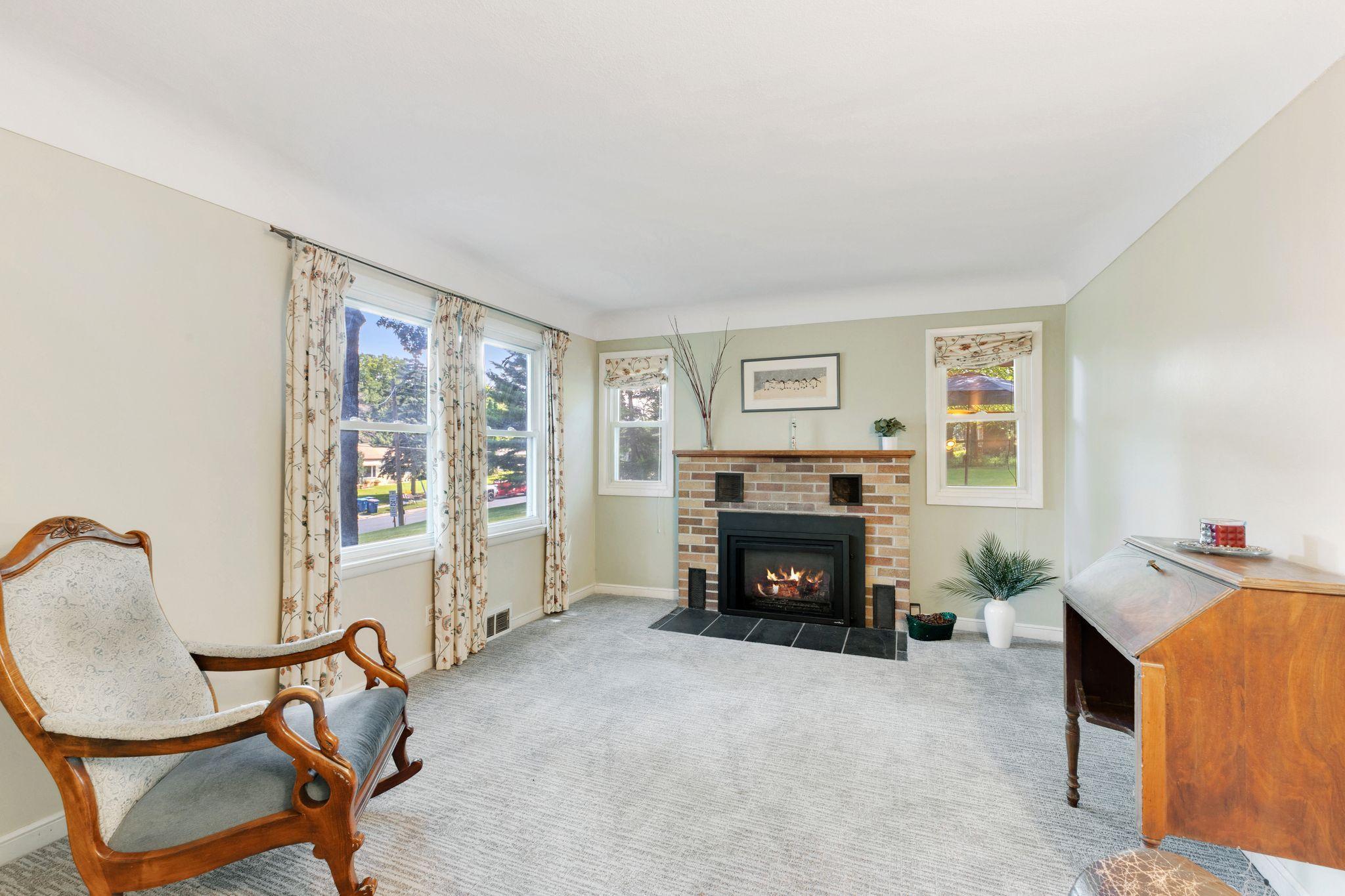 10610 Humboldt Avenue S