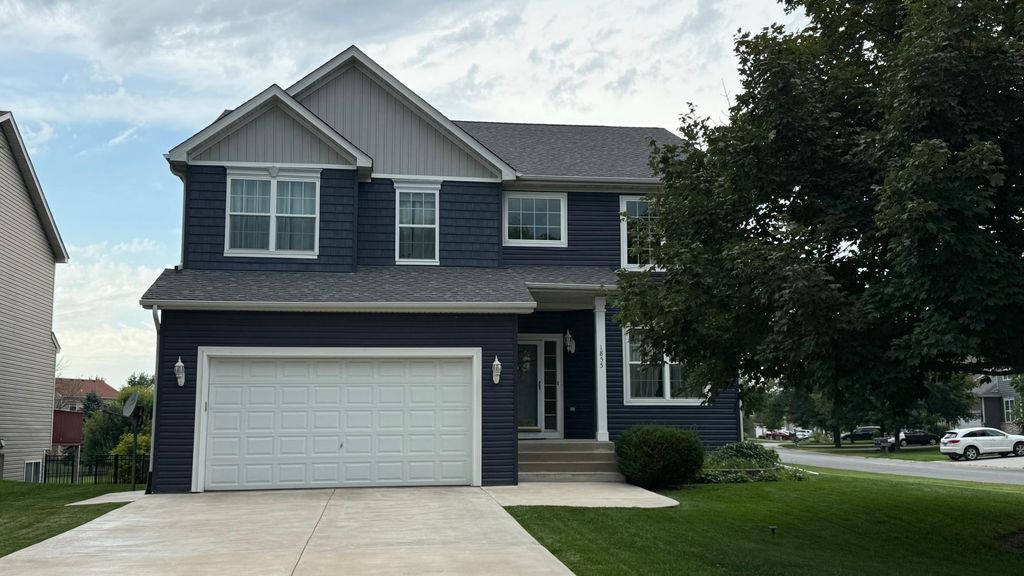 Photo of 1855 113th Court NE, Blaine, MN 55449 (MLS # 7025149)