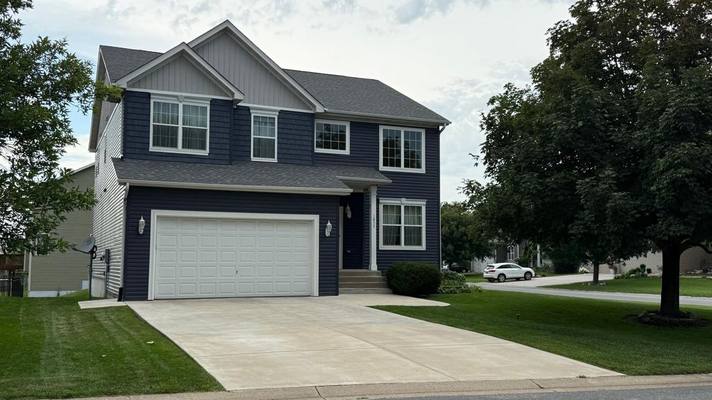 Photo of 1855 113th Court NE, Blaine, MN 55449 (MLS # 7025149)